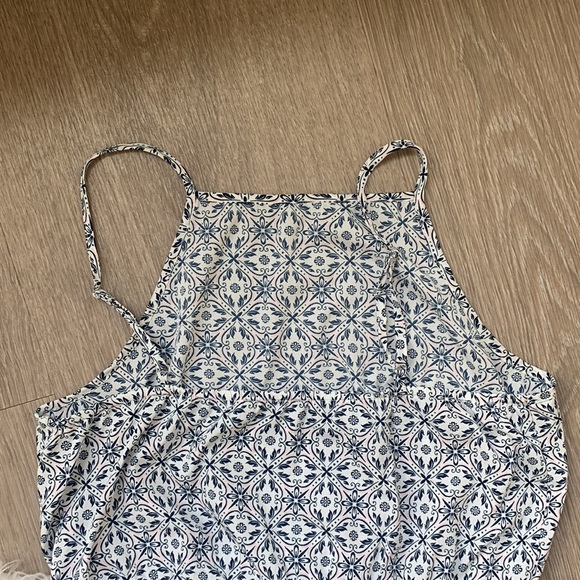 Island Getaway Dress - Picture 6 of 7